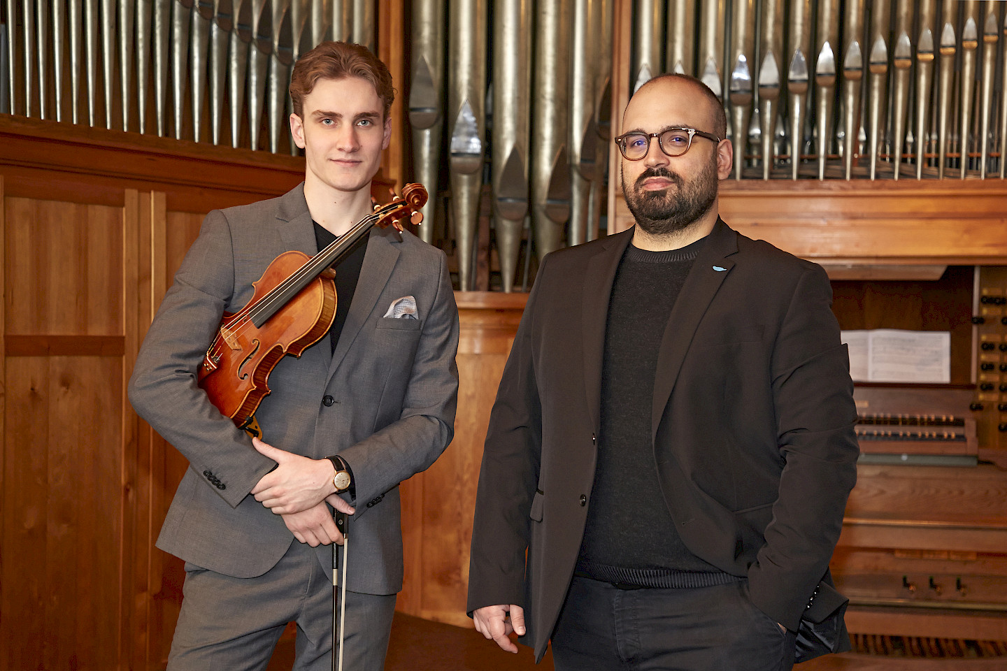 Jannis Roos (vl) und Carlo M. Barile (org)