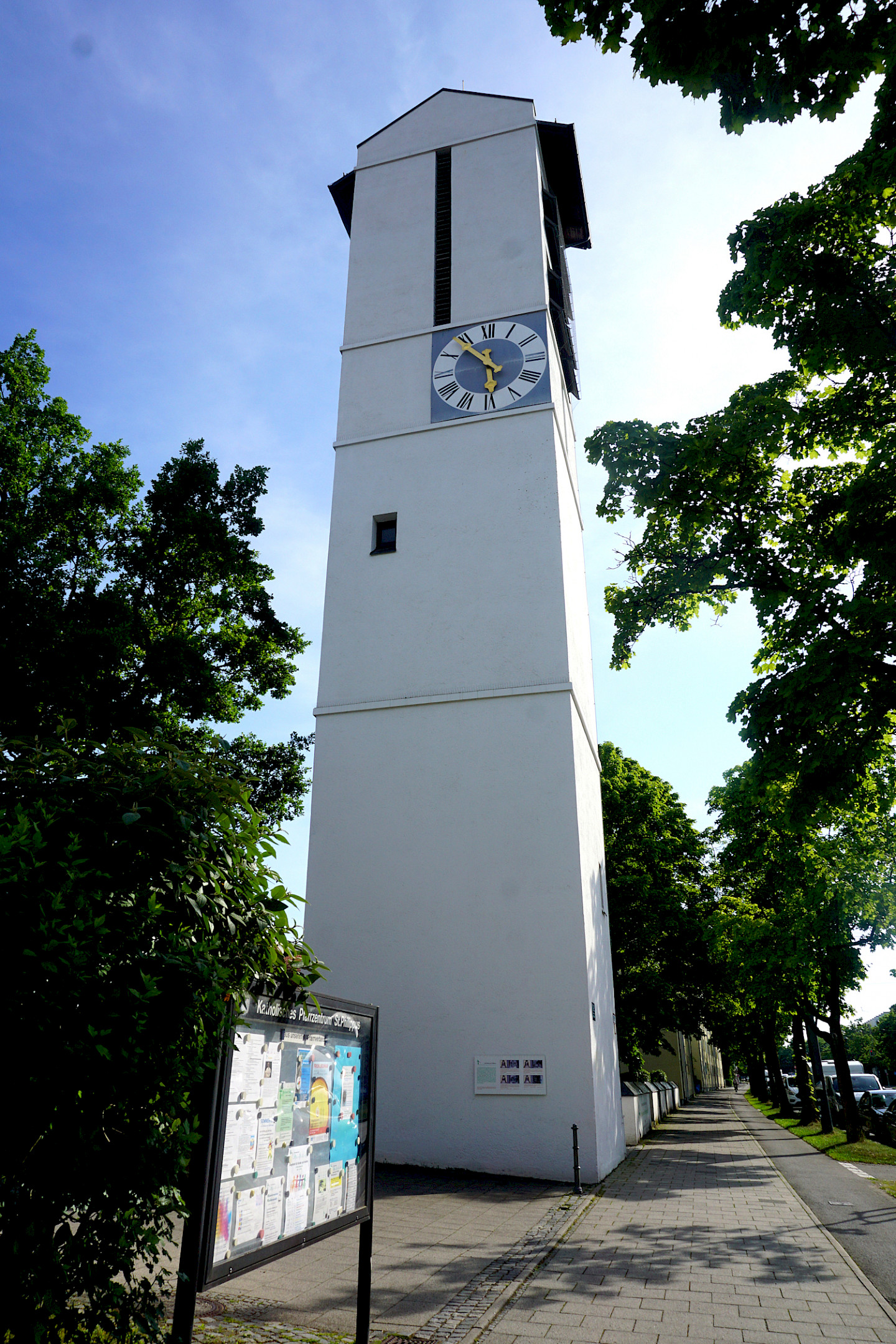 Glockenturm Pfarrkirche St. Philippus Glockenturm Pfarrkirche Sankt Philippus