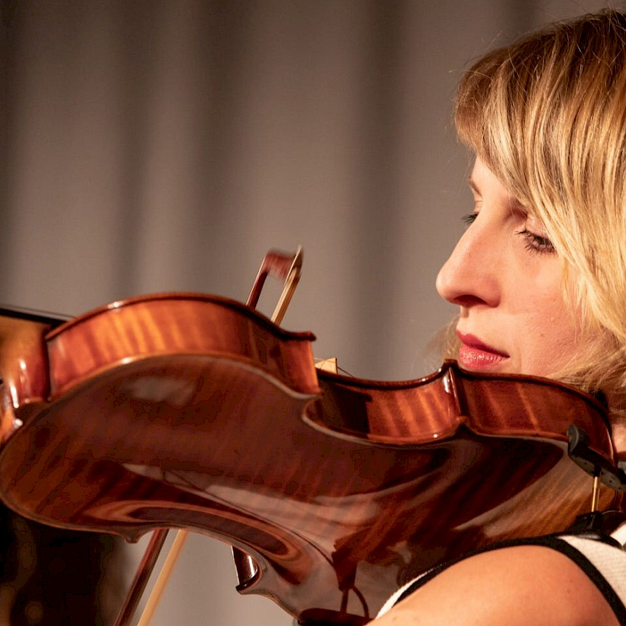 Patricia Hibler – Violine © StreichHolzMusiker