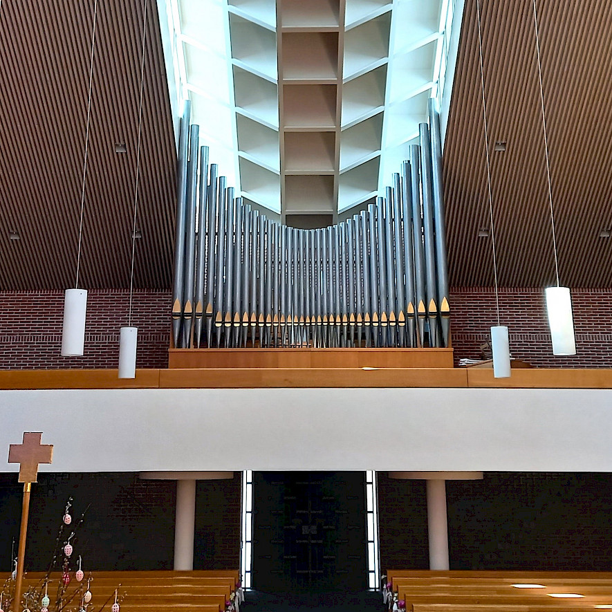 Zeilhuber-Orgel in St. Katharina von Siena © Wikimedia Commons, BIld Cmcmcm1