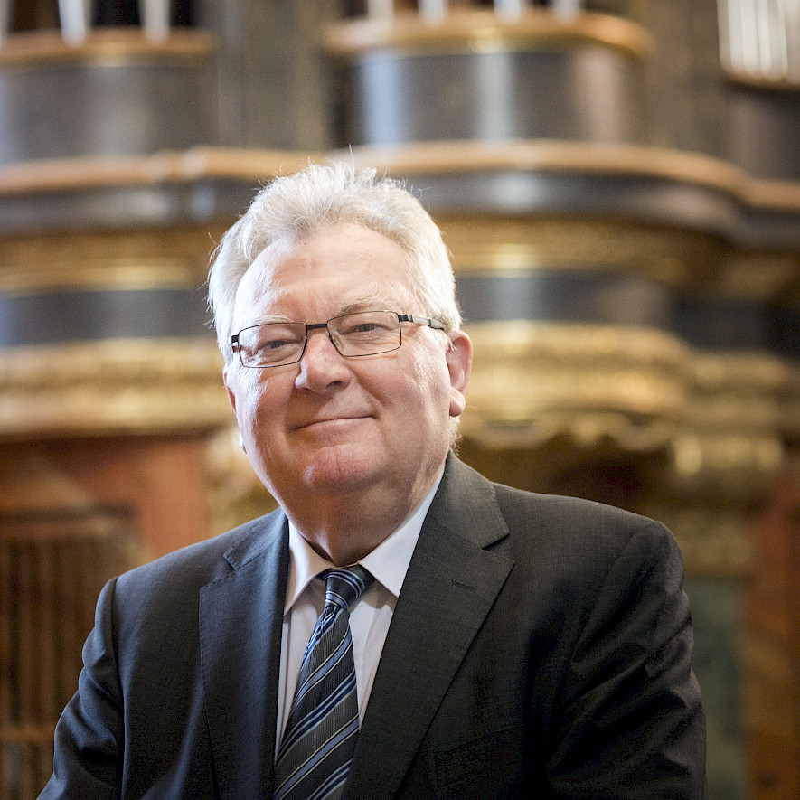 Organist Prof. Edgar Krapp © Peter von Felbert