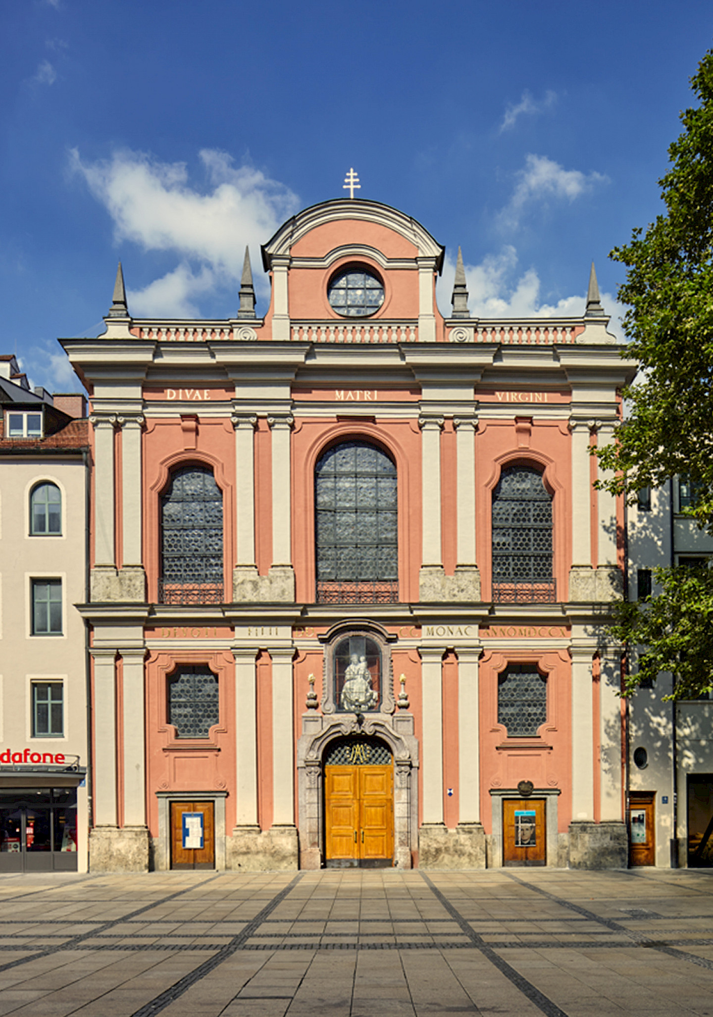Fassade der Bürgersaalkirche Fassade der Bürgersaalkirche