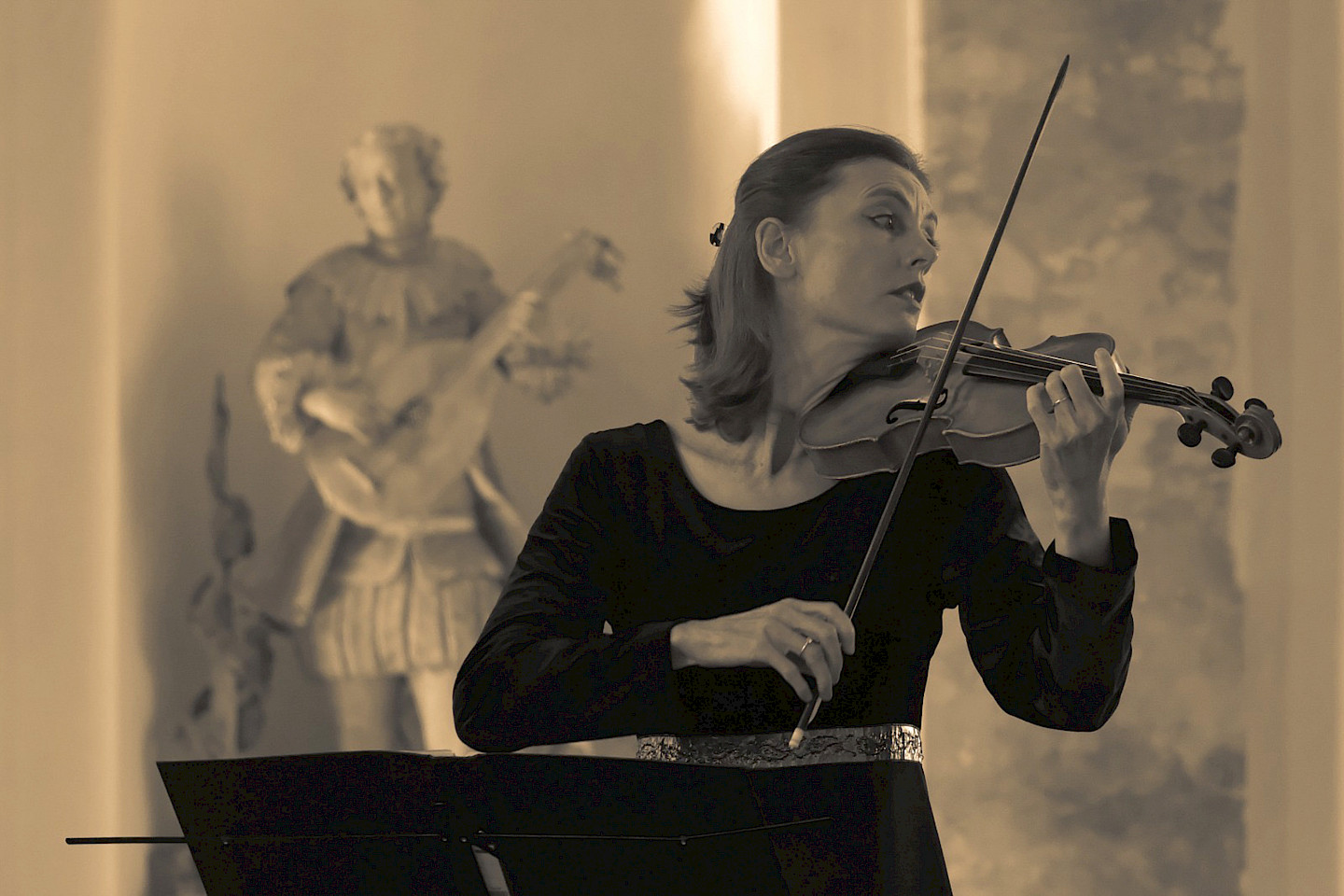 Barockgeigerin Penelope Spencer Barockgeigerin Penelope Spencer