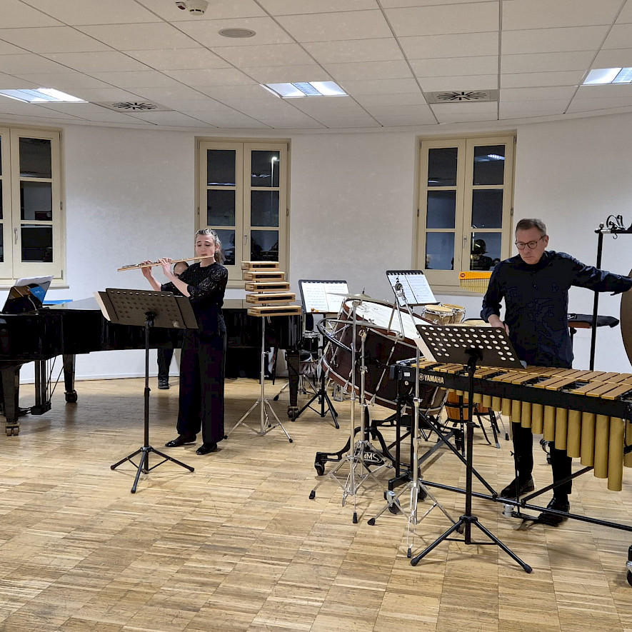 „Goldberg träumt ...“ in Concert: v. l. Dorothea Hofmann (p), Carlo M. Barile (p), Agnes Mayr (fl), Stefan Blum (perc) © roos arte